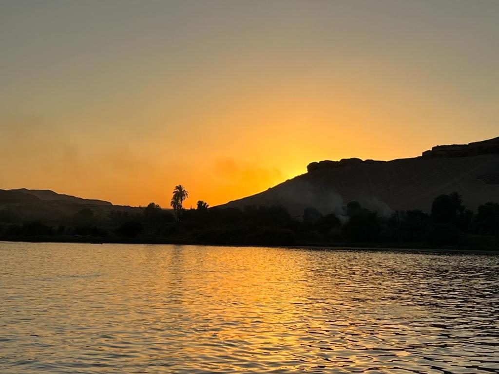 Nile Felucca Adventure Hotel Assuan Exterior foto