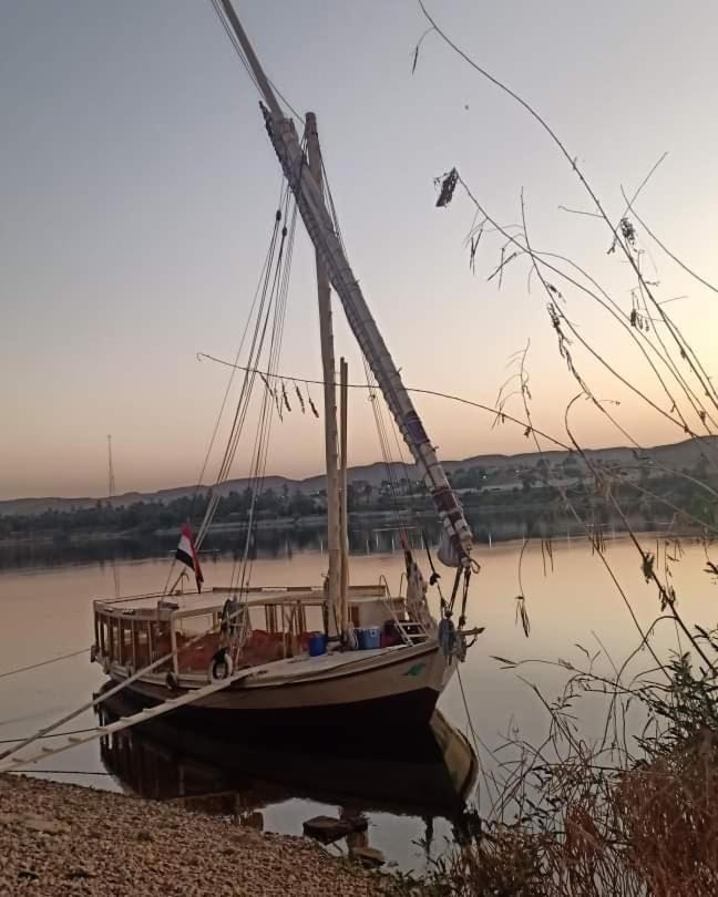 Nile Felucca Adventure Hotel Assuan Exterior foto