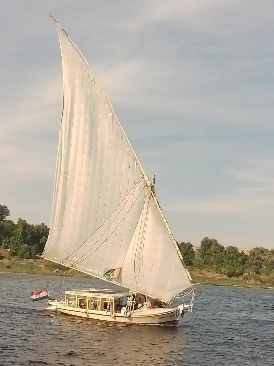 Nile Felucca Adventure Hotel Assuan Exterior foto